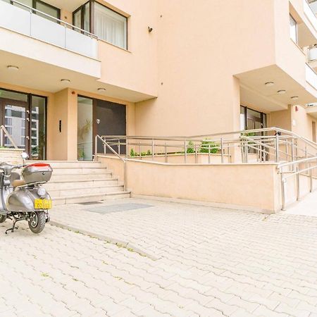 Amazing Luxury Aviatiei Apartment Bucharest Luaran gambar