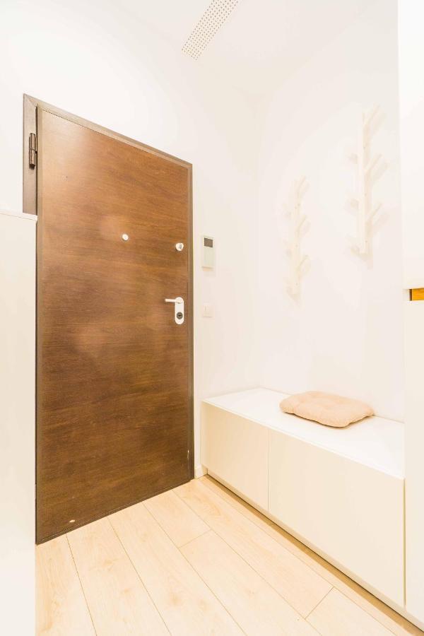 Amazing Luxury Aviatiei Apartment Bucharest Luaran gambar